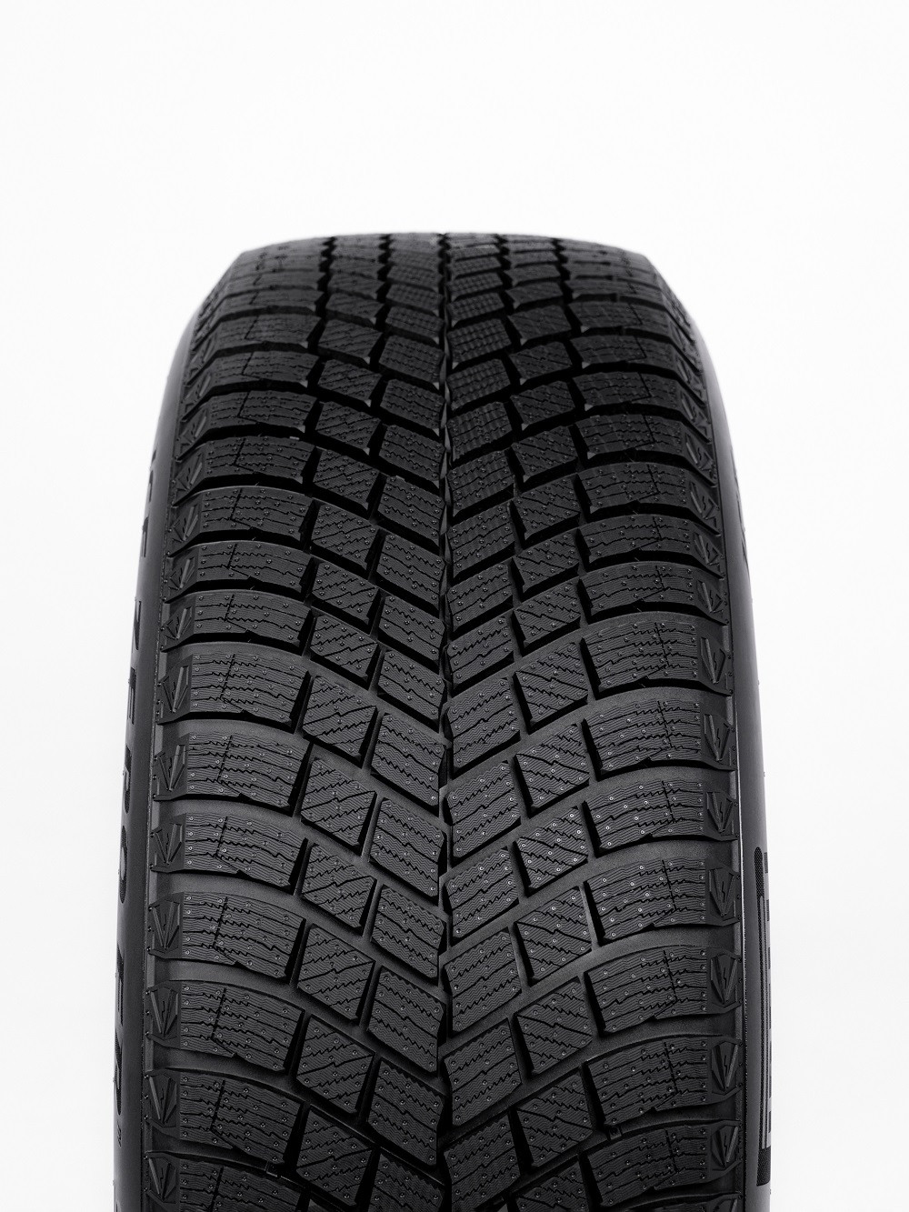 Pirelli Ice Zero FR 3 235/50 R19 103H (XL) купить в KOLOBOX